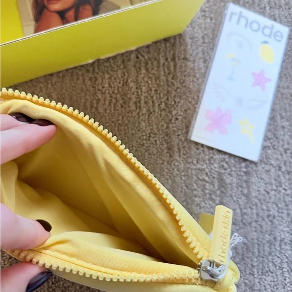 Limited Edition Yellow Rhode Summer Bubble Bag - Picture 6 of 6